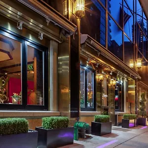 4* Hotell Avalon